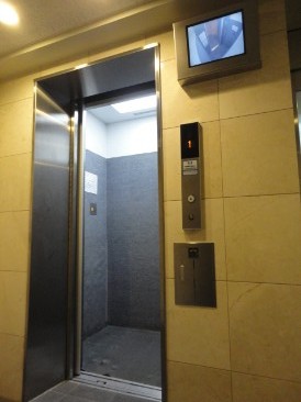エレベーター
