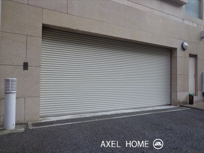 ￥４２，０００／月（全長５３００×全幅１９５０×全高１５５０×重量２３００）