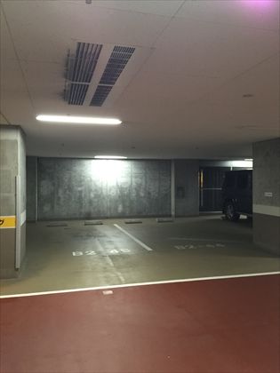 地下駐車場（平置き）
