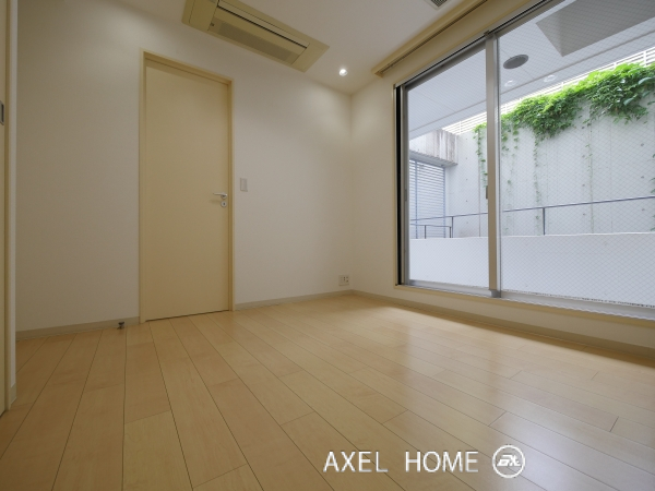 クレスト表参道 ｃｒｅｓｔ ｏｍｏｔｅｓａｎｄｏ アクセルホーム