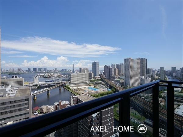 東京ベイシティタワーのバルコニーからの眺望