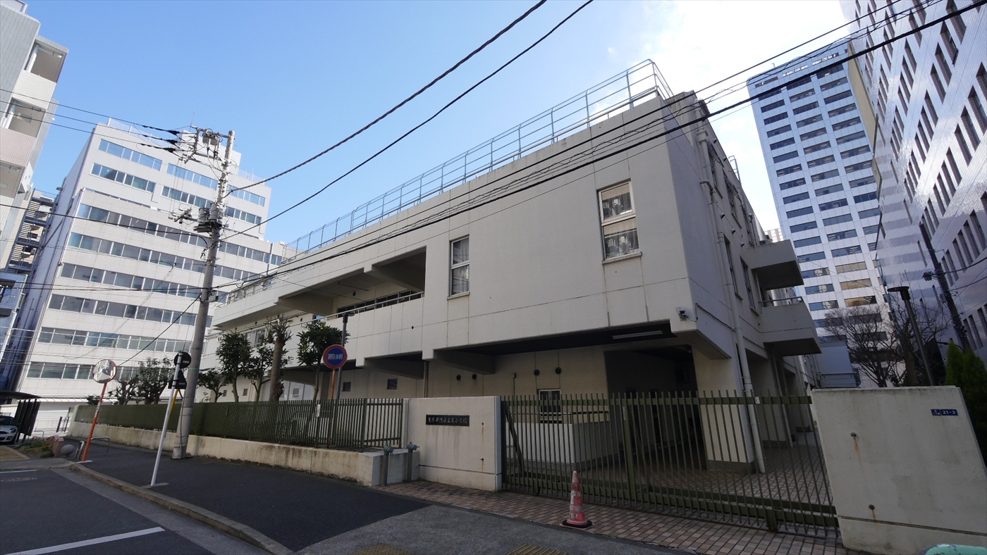 芝小学校周辺の街並み