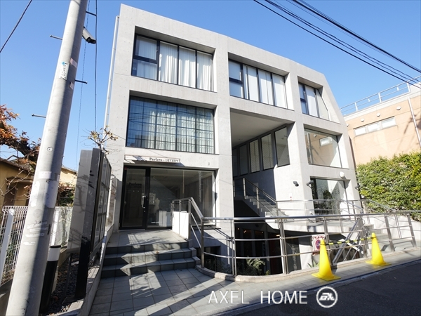 表参道OSAKI.SQUARE.BLD（表参道オオサキスクエアビル）店舗
