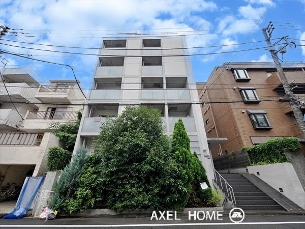 ラ・ステージ坂町　
