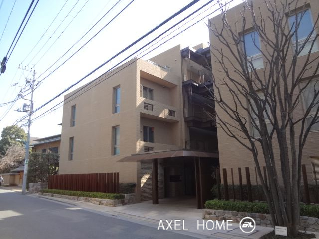 パークコート市谷加賀町二丁目　
