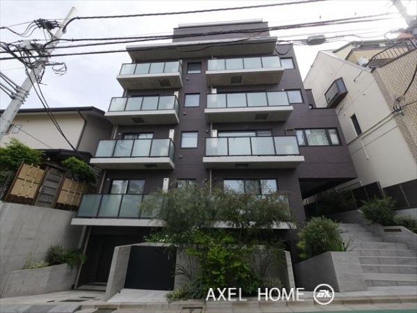 LA REINA ICHIGAYA KAGACHO（ラ・レイナ市谷加賀町）
