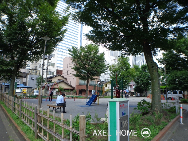 鹿取ビル