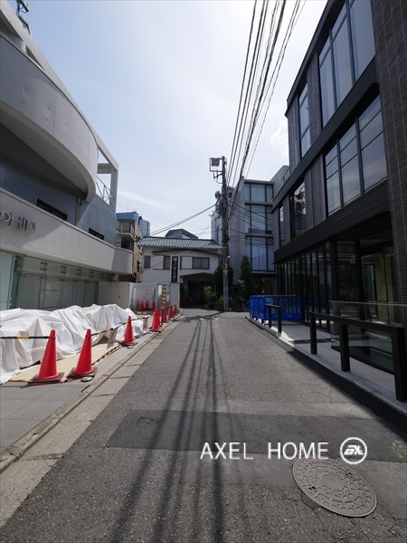 Stones Court表参道　（店舗・事務所）