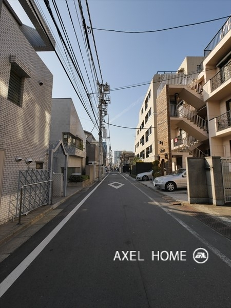 ラミアール神宮前（店舗・事務所）