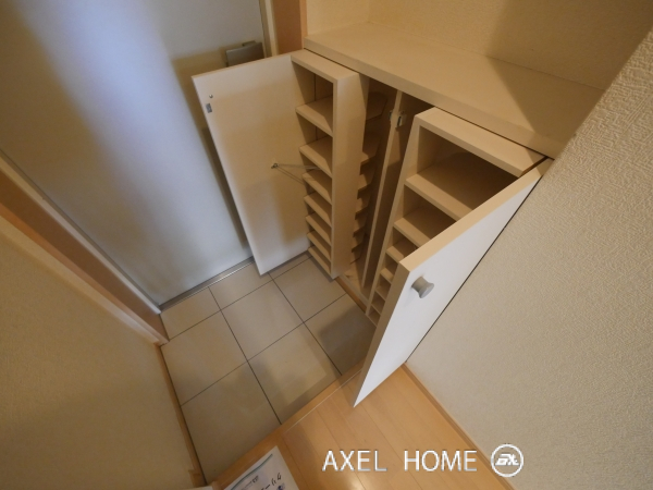 ジェノヴィア西新宿グリーンウォール