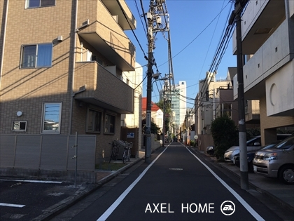 ＹＳ表参道　（ワイエスオモテサンドウ）