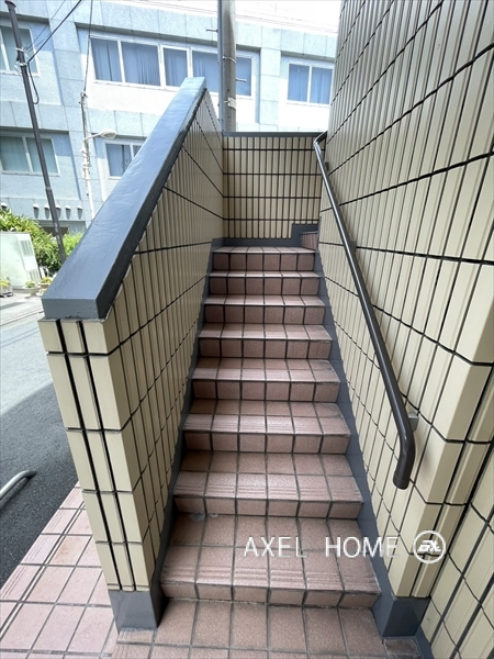 ベルナール青山（事務所・店舗）