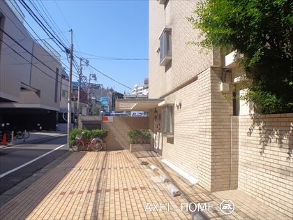 赤坂ハウス