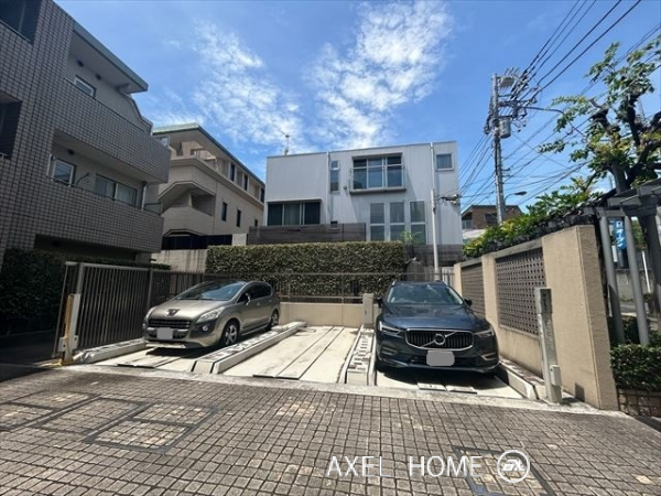市谷砂土原ハウス