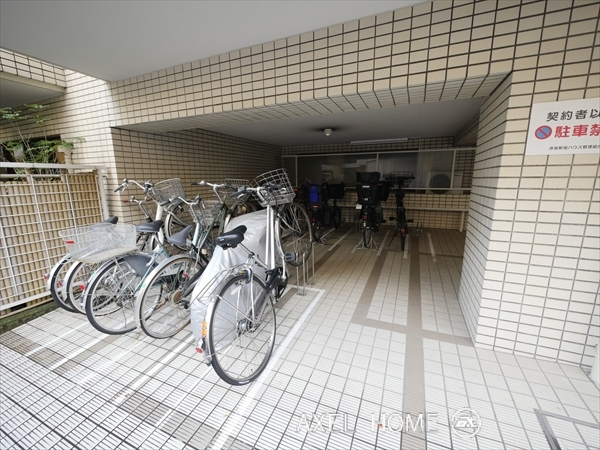赤坂新坂ハウス