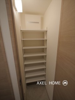 ピアース銀座8丁目