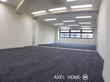 日本文芸社ビル（事務所）