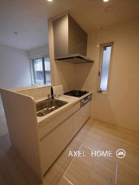 La Maison九段坂上B(ラメゾンクダンサカウエ)