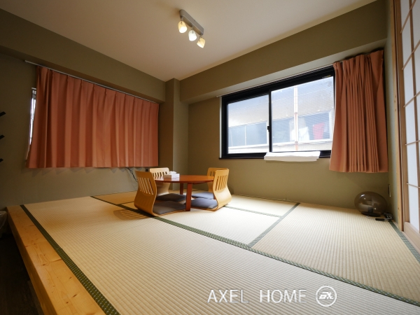 JHouse御苑前 （ジェイハウス御苑前）