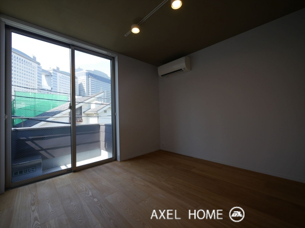 Apartment芳　（アパートメント芳）