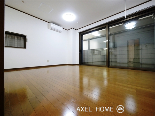 左門町住宅１号室