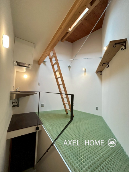 K HOUSE（ケイハウス）