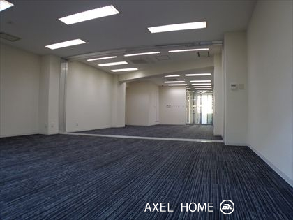 日本文芸社ビル（事務所）
