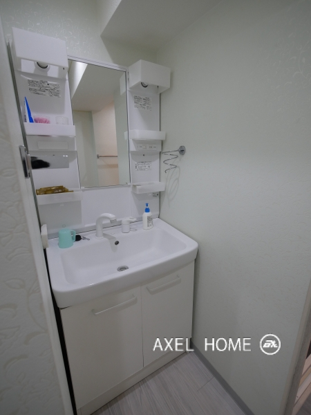 ミツオ湯島ビル
