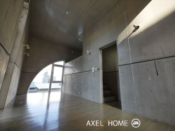 ラ・ピエドラ（La PIEDRA）