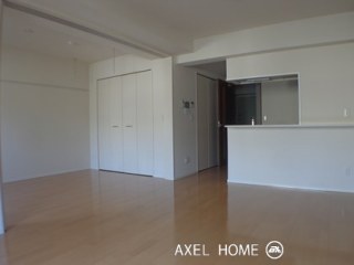 ラ・コリーヌ参宮橋