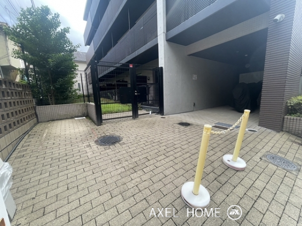 ガリシア新宿余丁町