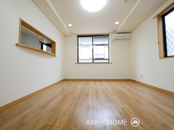 西新宿5丁目住宅