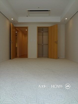 プラティーヌ西新宿