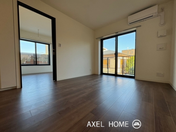 WAKABA View Apartment (若葉ビューアパートメント)