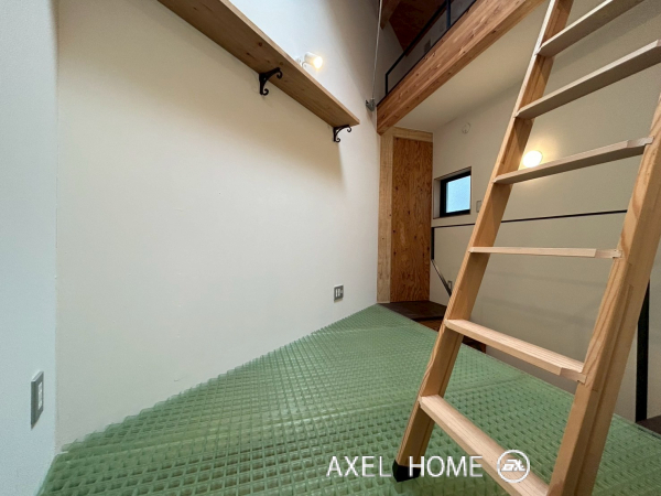 K HOUSE（ケイハウス）