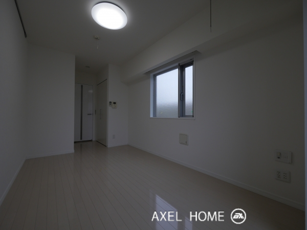 Luxe Yotsuya (リュクス四谷)