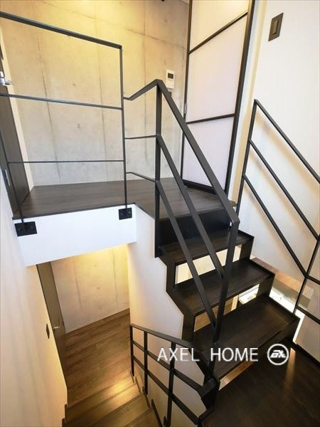 LAPiS COURT YOTSUYA (ラピスコート四谷)