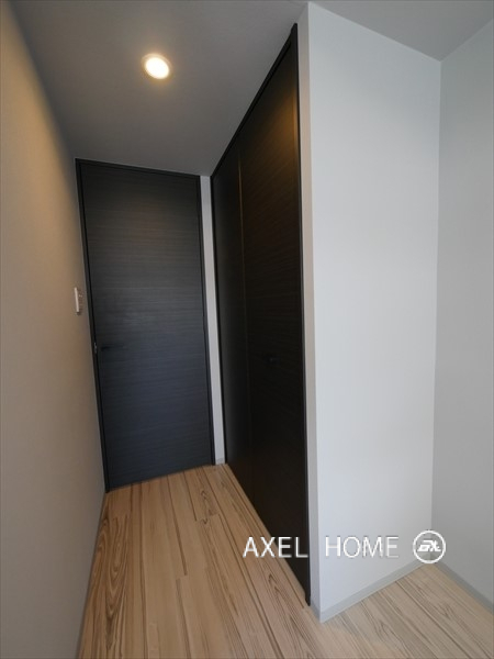 ZOOM四谷左門町 (ズーム四谷左門町)