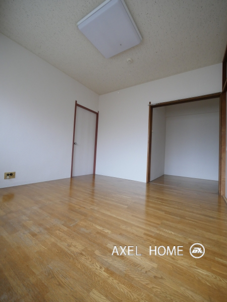 渡辺マンション　（住居・事務所）
