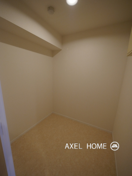 ＡＫＡＳＡＫＡ ＴＭ ＦＬＡＴ