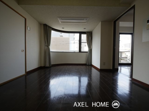 六番館