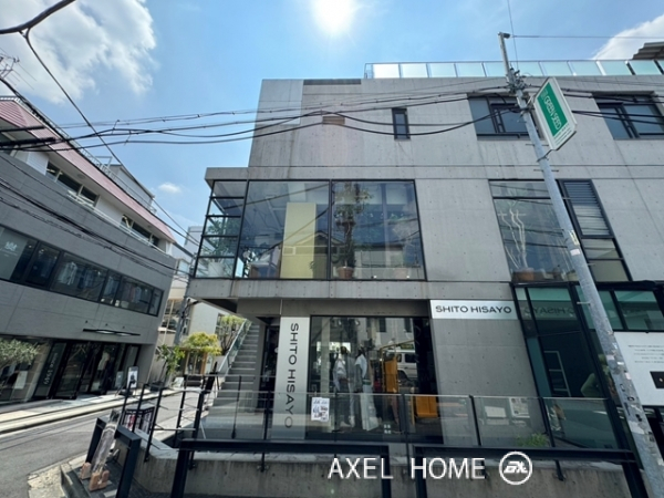 R's aoyama (アールズ青山)