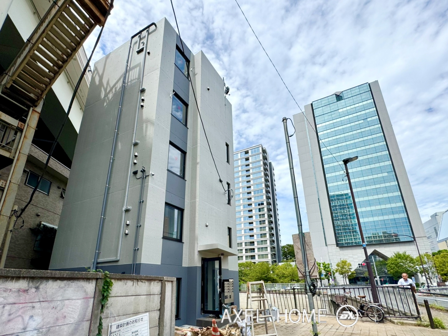 BIBLIO IIDABASHI (ビブリオ飯田橋)
