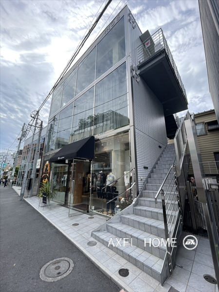 INO5（店舗）