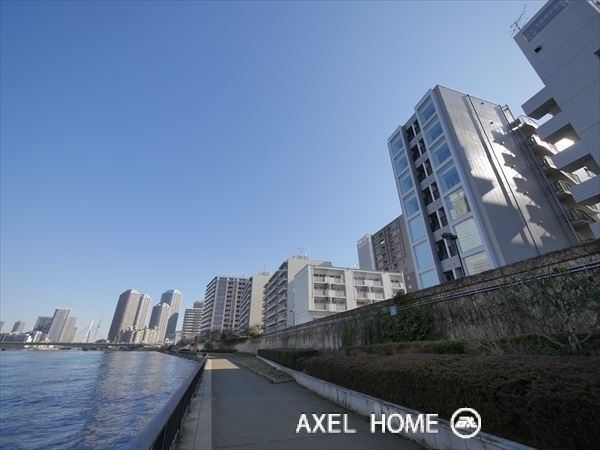 ZOOM月島 (ズーム月島)