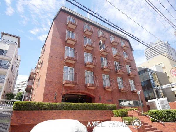 赤坂七番館
