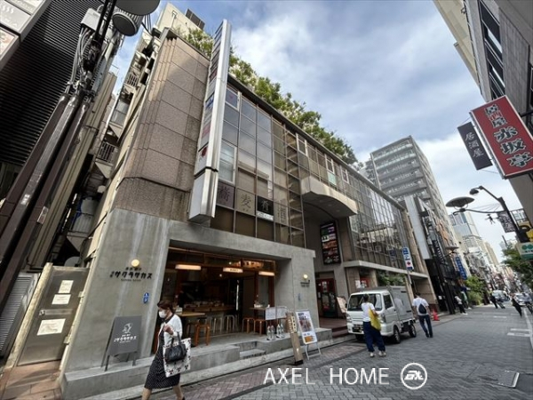 赤坂月世界ビル