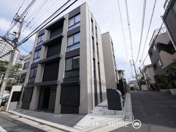 コンポジット新宿
