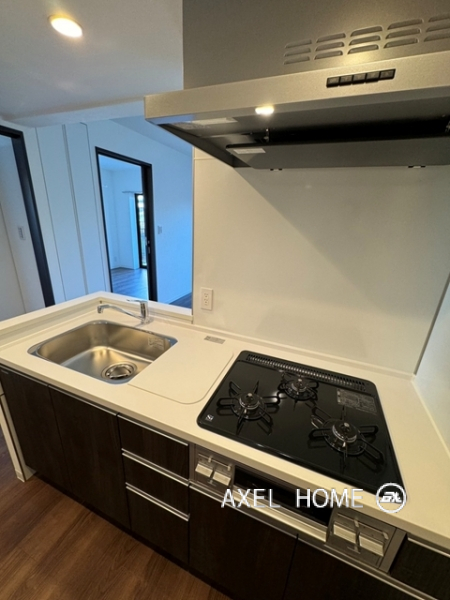 WAKABA View Apartment (若葉ビューアパートメント)