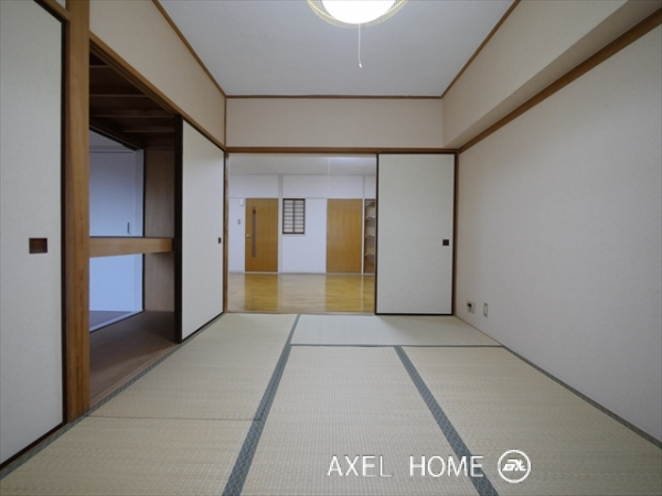 貝塚ビル
